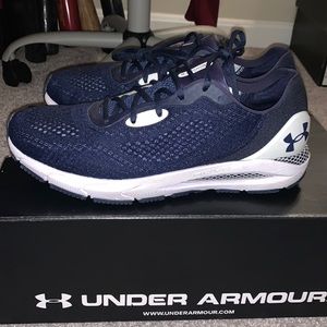Under Armour Sonic 5